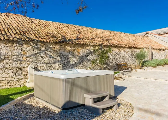 Wellness & Spirini Dvori Poljica (Zadar)
