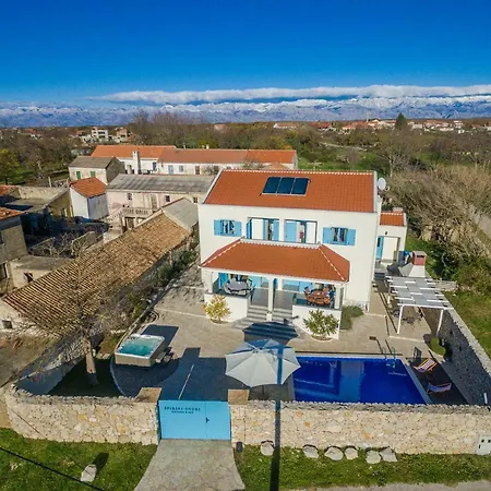 Wellness & Spirini Dvori Poljica (Zadar)