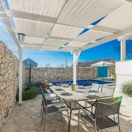 Villa Wellness & Spirini Dvori Poljica (Zadar)